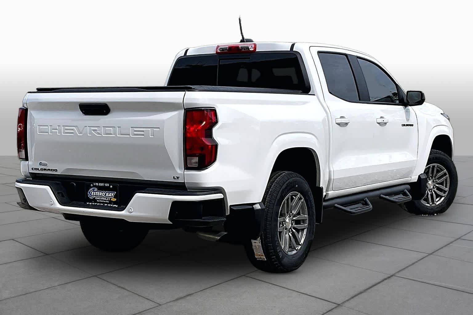 Used 2023 Chevrolet Colorado LT w/ LT Convenience Package II RWD image 13