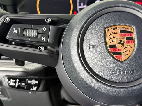 New 2026 Porsche Cayenne image 39