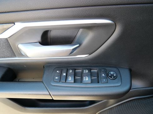 Used 2020 RAM 1500 Big Horn AWD/4WD image 20