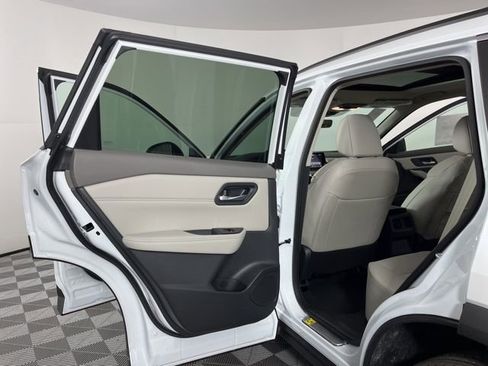 New 2026 Nissan Rogue SV image 40