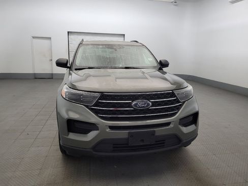 Used 2020 Ford Explorer XLT w/ Comfort Package image 14