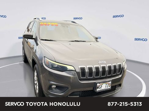 Used 2021 Jeep Cherokee Latitude Lux w/ Comfort/Convenience Group AWD/4WD image 1