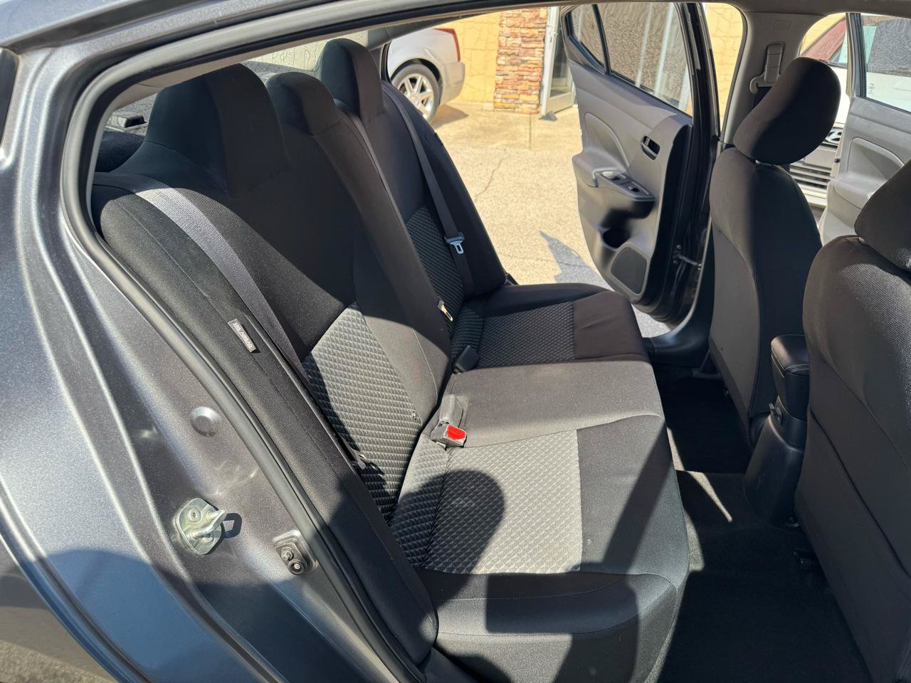 Used 2020 Nissan Versa S FWD image 21