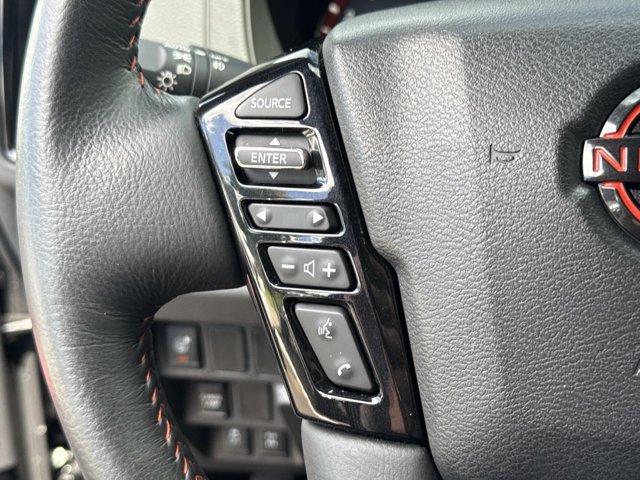Used 2026 Nissan Frontier PRO-4X AWD/4WD image 25