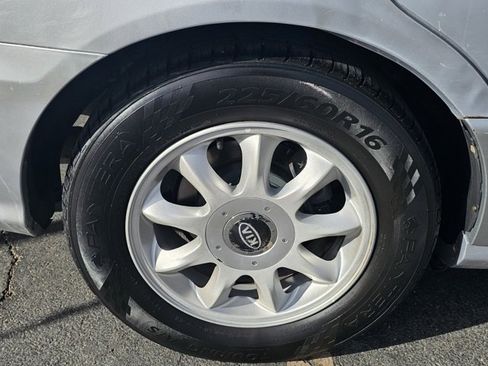 Used 2006 Kia Amanti image 28