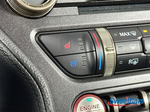 Used 2021 Ford Mustang Shelby GT500 w/ Technology Package image 28