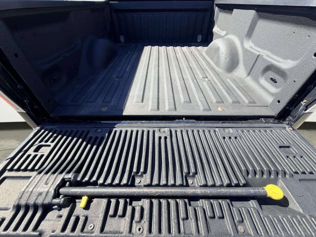 Used 2011 Ford F150 FX4 w/ FX Luxury Pkg AWD/4WD image 6