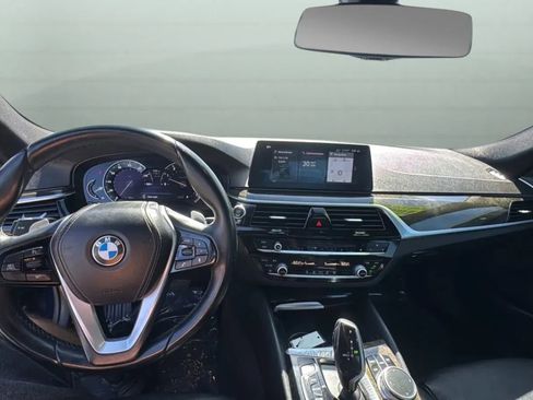 Used 2017 BMW 530i RWD image 26