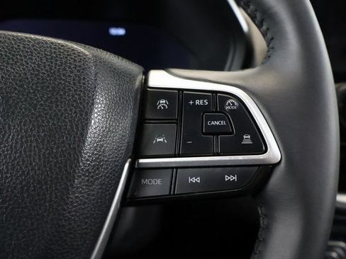 Certified 2024 Toyota Grand Highlander AWD image 18