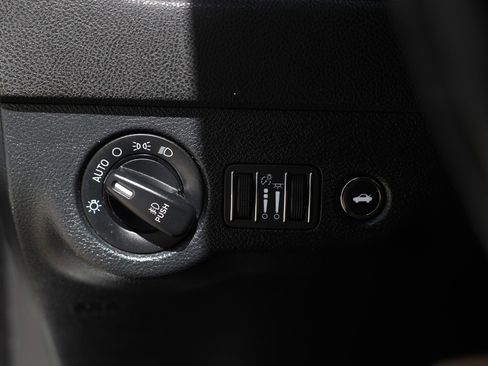 Used 2018 Dodge Charger R/T Scat Pack image 47