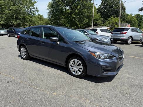 Used 2017 Subaru Impreza 2.0i AWD/4WD image 4
