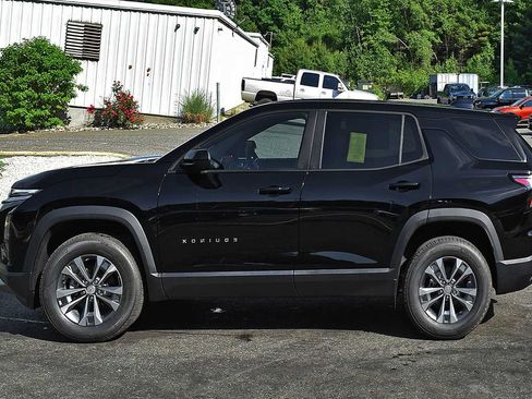 New 2026 Chevrolet Equinox LT AWD/4WD image 4