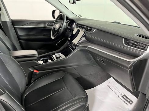 Used 2021 Jeep Grand Cherokee L Limited image 47