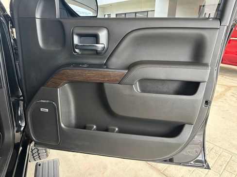 Used 2018 GMC Sierra 1500 Denali w/ Denali Ultimate Package AWD/4WD image 36
