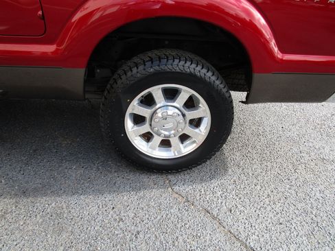 Used 2015 Ford F250 Lariat w/ Lariat Ultimate Package image 24