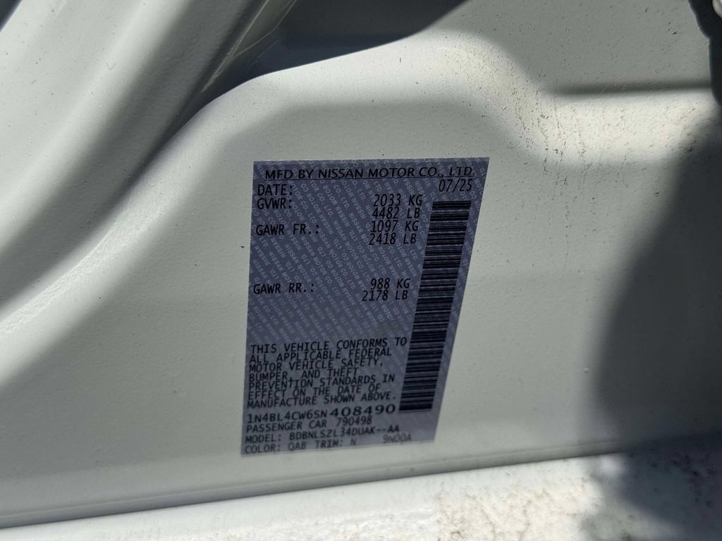 Certified 2025 Nissan Altima 2.5 SR w/ SR Premium Package AWD/4WD image 18