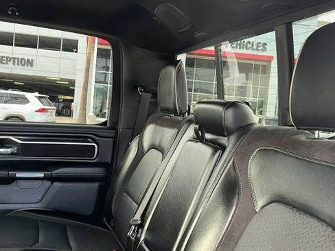 Used 2023 RAM 1500 Laramie AWD/4WD image 18