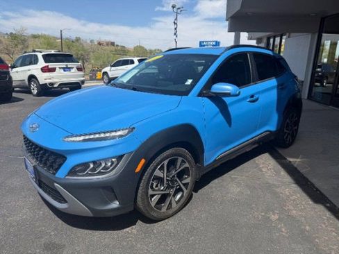 Used 2022 Hyundai Kona Limited AWD/4WD image 8