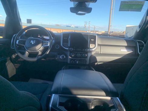 Used 2022 RAM 1500 Big Horn image 26