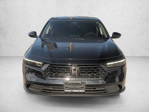 Used 2025 Honda Accord SE image 2