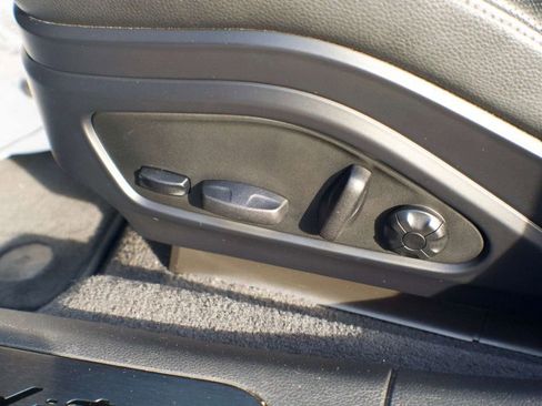 Used 2023 Porsche Panamera 4 Platinum Edition w/ Assistance Package image 37