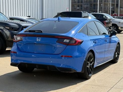 Used 2023 Honda Civic Sport image 4