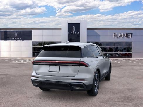 New 2026 Lincoln Nautilus Premier w/ Equipment Group 102A AWD/4WD image 8