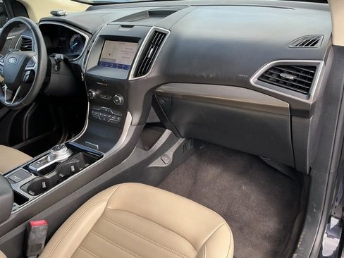 Used 2020 Ford Edge SEL image 30