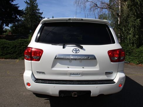Used 2010 Toyota Sequoia Platinum AWD/4WD image 14