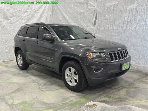 Used 2016 Jeep Grand Cherokee Laredo w/ Quick Order Package 23E AWD/4WD image 2