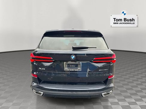New 2026 BMW X5 sDrive40i w/ M Sport Package image 4