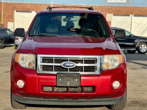 Used 2012 Ford Escape XLT image 2