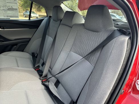 New 2025 Toyota Camry LE w/ Convenience Package image 24