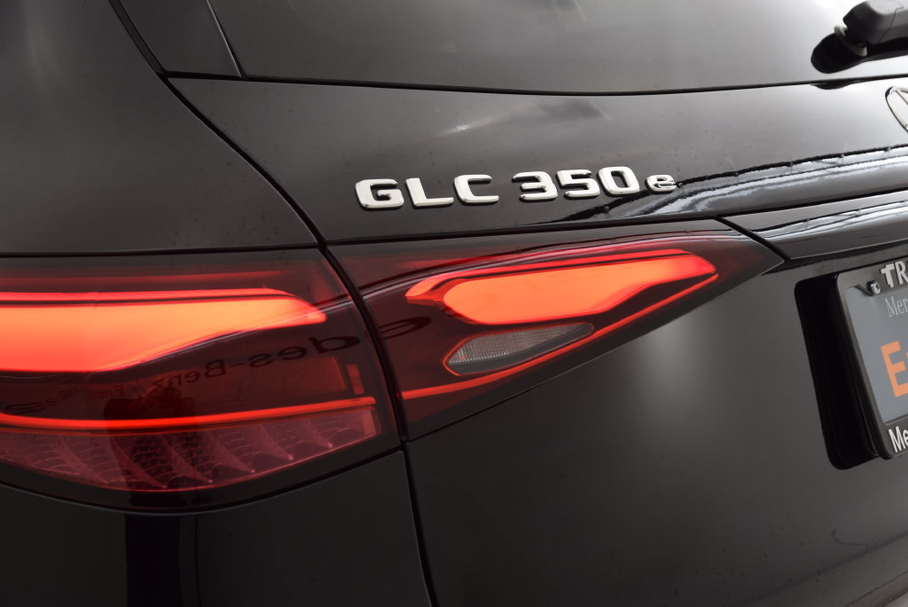 Certified 2025 Mercedes-Benz GLC 350e 4MATIC image 13