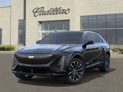 New 2025 Cadillac Lyriq Sport image 6