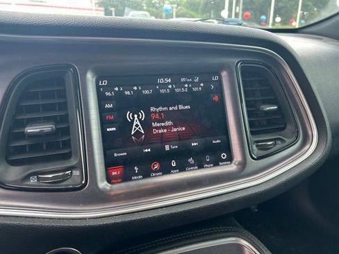 Used 2018 Dodge Challenger SXT Plus RWD image 29