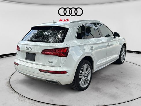 Used 2018 Audi Q5 2.0T Premium Plus w/ Premium Plus Package AWD/4WD image 5
