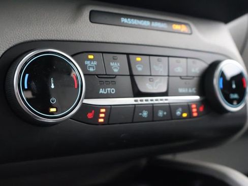 Used 2024 Ford Escape Active image 17