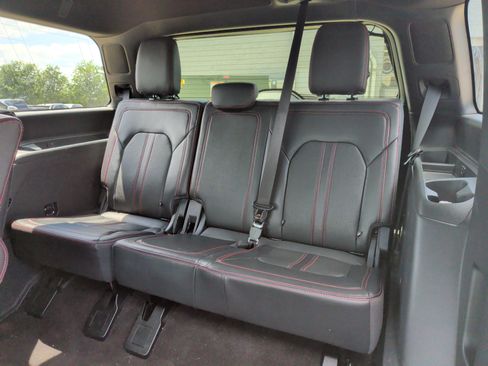 Used 2023 Ford Expedition Limited AWD/4WD image 33