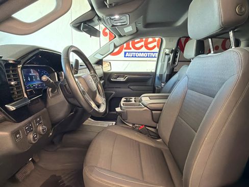 Used 2023 Chevrolet Silverado 1500 RST image 10