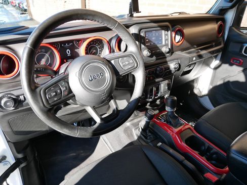Used 2020 Jeep Wrangler Sport image 11