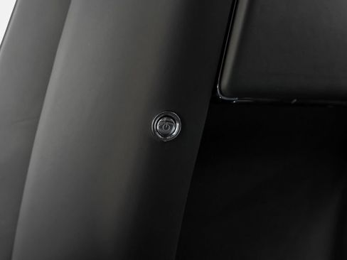 Used 2022 Rolls-Royce Cullinan w/ Cullinan Package AWD/4WD image 46