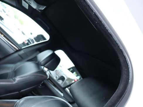 Used 2016 BMW 535i Sedan RWD image 18