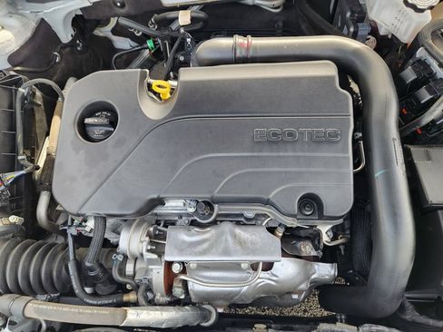 Used 2024 Chevrolet Malibu LT image 30