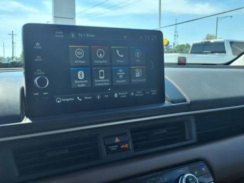 Used 2024 Honda Pilot Elite image 27