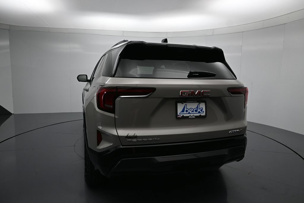 Used 2026 GMC Terrain AT4 w/ Technology Package II AWD/4WD image 24