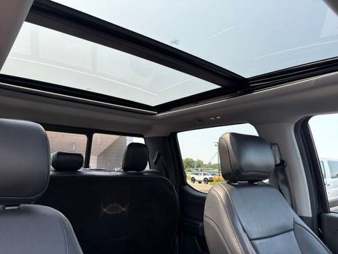 Used 2021 Ford F150 Lariat AWD/4WD image 3