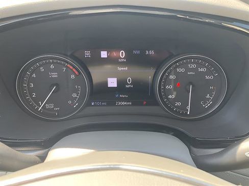 Used 2024 Cadillac XT5 Premium Luxury w/ Technology Package AWD/4WD image 15