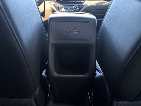 Used 2025 Buick Envista Sport Touring w/ Convenience I Package image 16