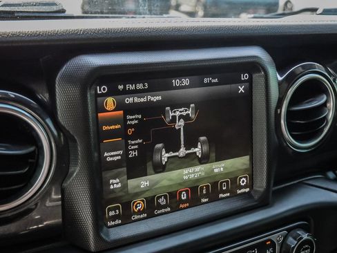 Used 2021 Jeep Wrangler Unlimited Sahara AWD/4WD image 60